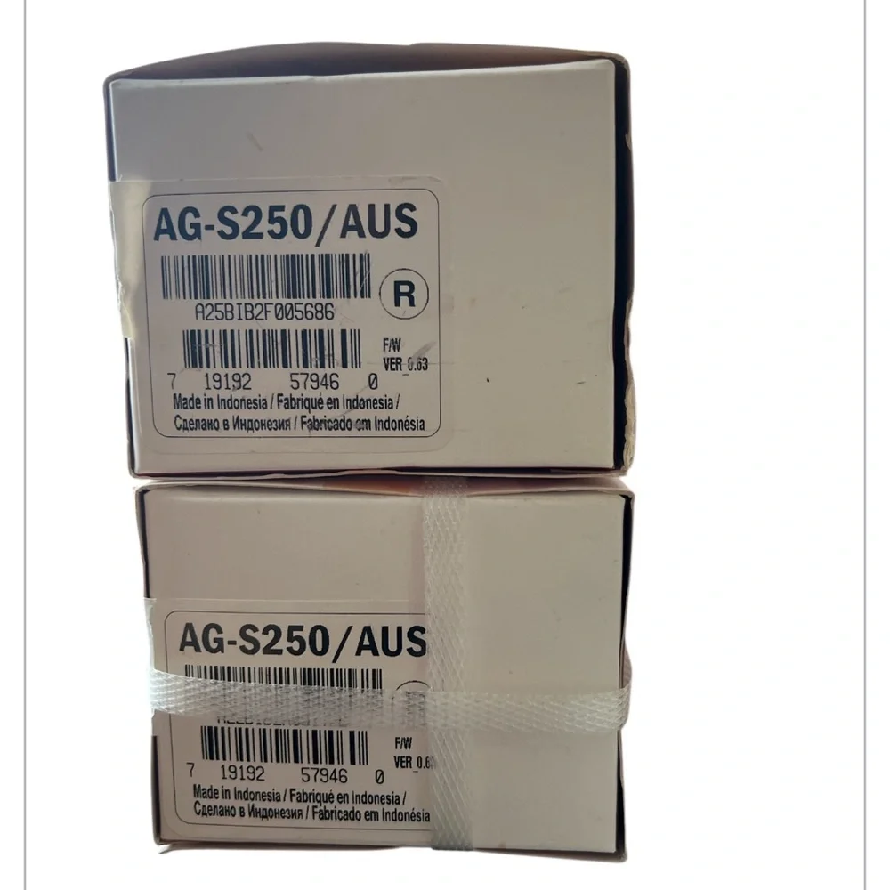 New Pair of LG AG-S250 3D Glasses/ only for LG 3D TV / Projector